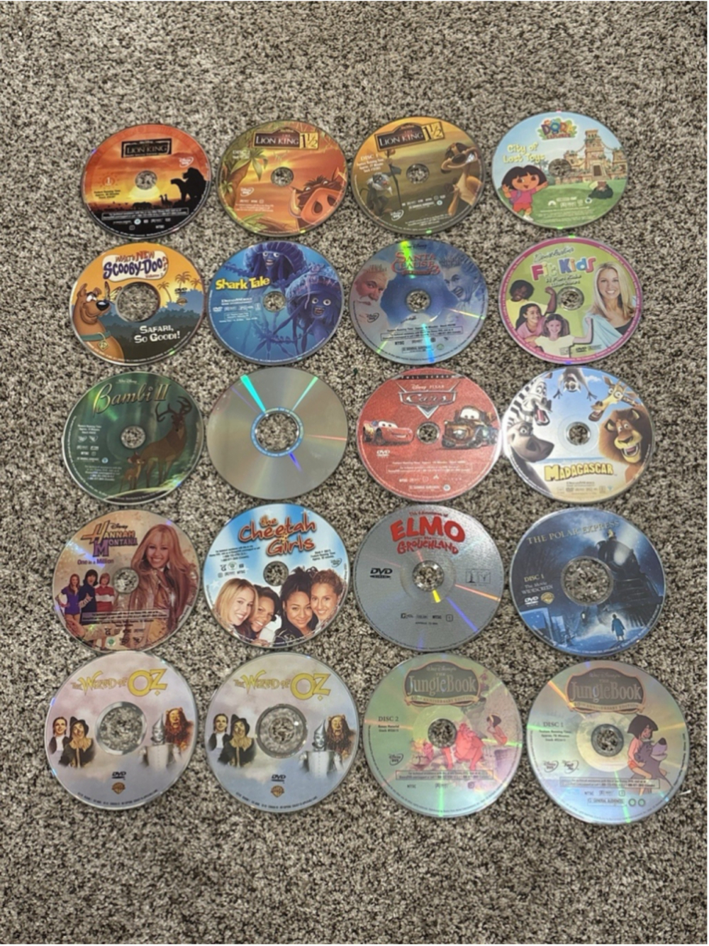 Lot 20 Kids DVDs Disney Dora Scooby Doo Cars Elmo Cartoon Movies Disc Only B1